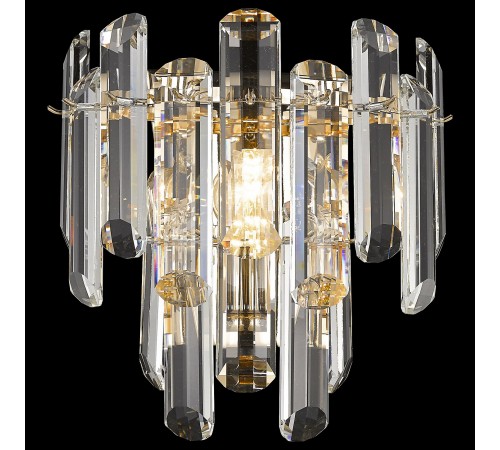 Накладной светильник Wertmark WE107.02.301 Lazzara