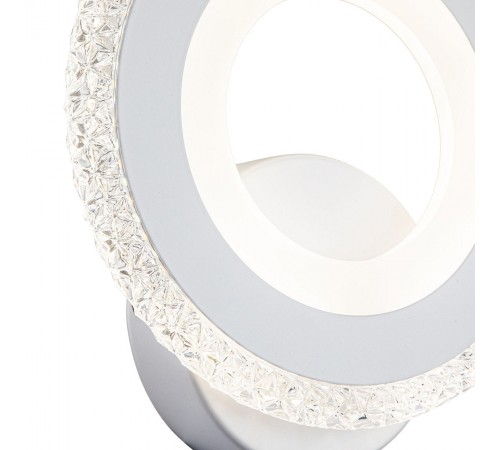 Потолочная люстра Escada 10256/3LED Diamond
