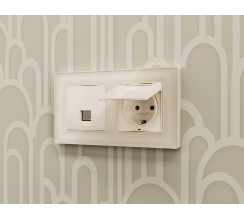 Накладка для розетки RJ-11 или RJ-45 Ambrella Volt AP3120 Quant