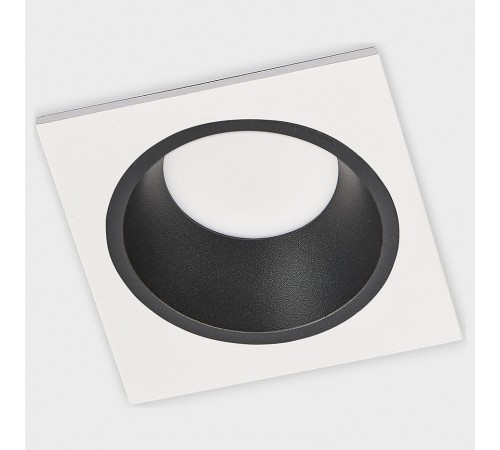 Встраиваемый светильник Italline IT08-8013 black 3000K IT08-8013