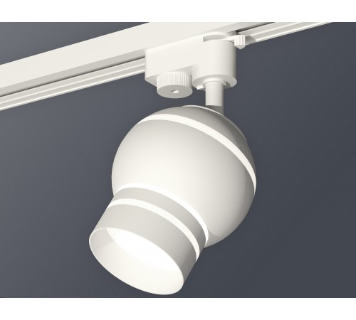 Светильник на штанге Ambrella Light XT1101050 XT