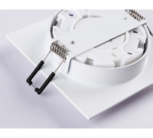 Встраиваемый светильник Ambrella Light TN5221 TN