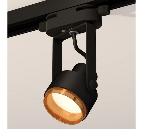Светильник на штанге Ambrella Light XT6602023 XT