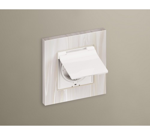 Розетка с заземлением и со шторкой, без рамки с крышкой Ambrella Volt MA108010 Quant