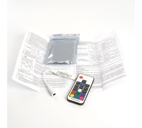 Контроллер-регулятор цвета RGB с пультом ДУ Feron 48032 LD66