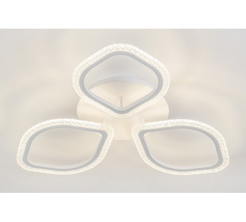 Потолочная люстра Escada 10251/3LED Bubble