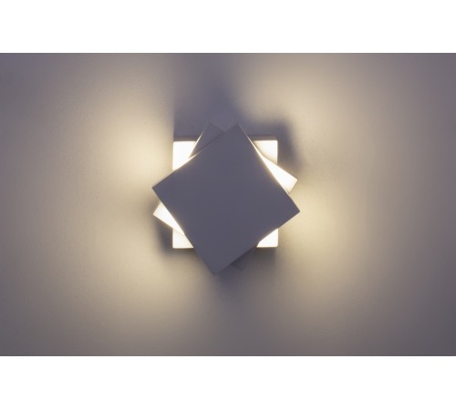 Бра Crystal Lux CLT 026W WH