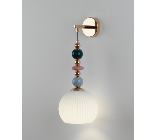 Бра Moderli V11171-1W Charm