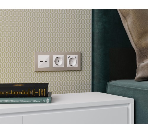 Рамка на 5 постов Ambrella Volt AF220365 Techno