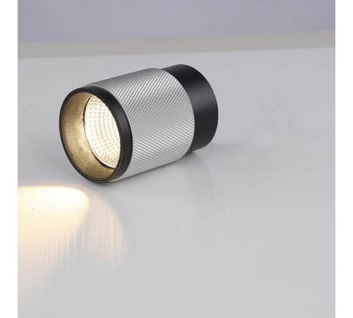 Накладной светильник iLedex Technical 1955-10W-3000K-36 BK+SL Delta