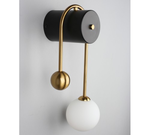 Бра Aployt APL.324.11.01 Ester