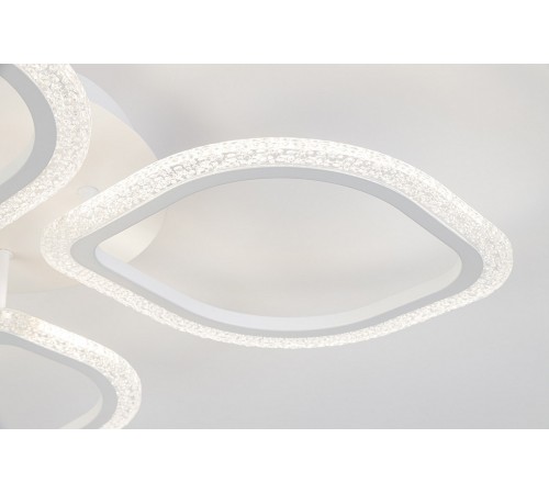 Потолочная люстра Escada 10251/4LED Bubble