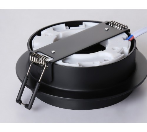 Встраиваемый светильник Ambrella Light TN5227 TN