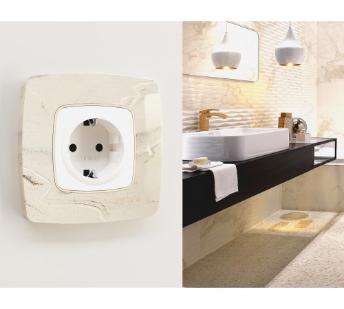 Рамка на 4 поста Ambrella Volt OF940604 Opera