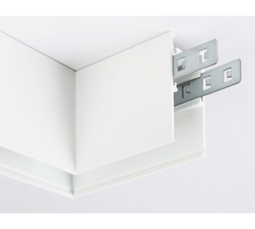 Соединитель угловой L-образный для треков накладных Ambrella Light GL3369 GL