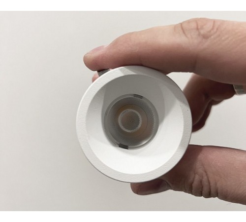 Встраиваемый светильник Italline DL 3027 white DL 3027