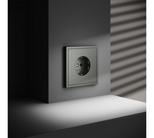 Розетка с заземлением, без рамки Voltum VLS040106 S70