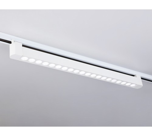 Накладной светильник Ambrella Light GL6718 GL