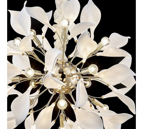 Подвесная люстра Wertmark WE123.18.303 Miranda