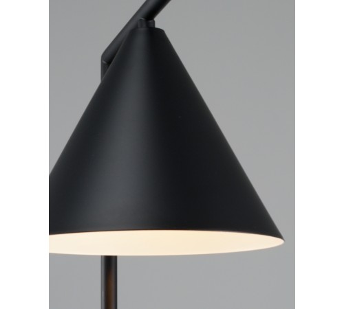 Настольная лампа декоративная Moderli V10516-1T Omaha