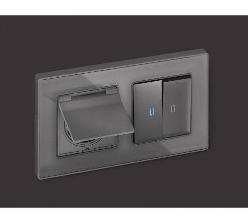 Накладка для розетки влагозащищенной с заземлением и со шторками с крышкой Ambrella Volt AP6580 Quant