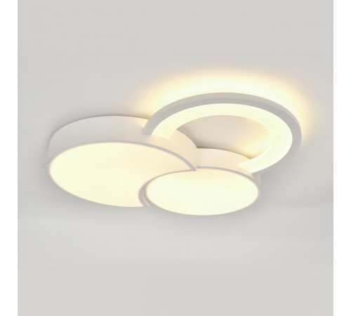 Потолочная люстра Escada 10286/3LED Streamline